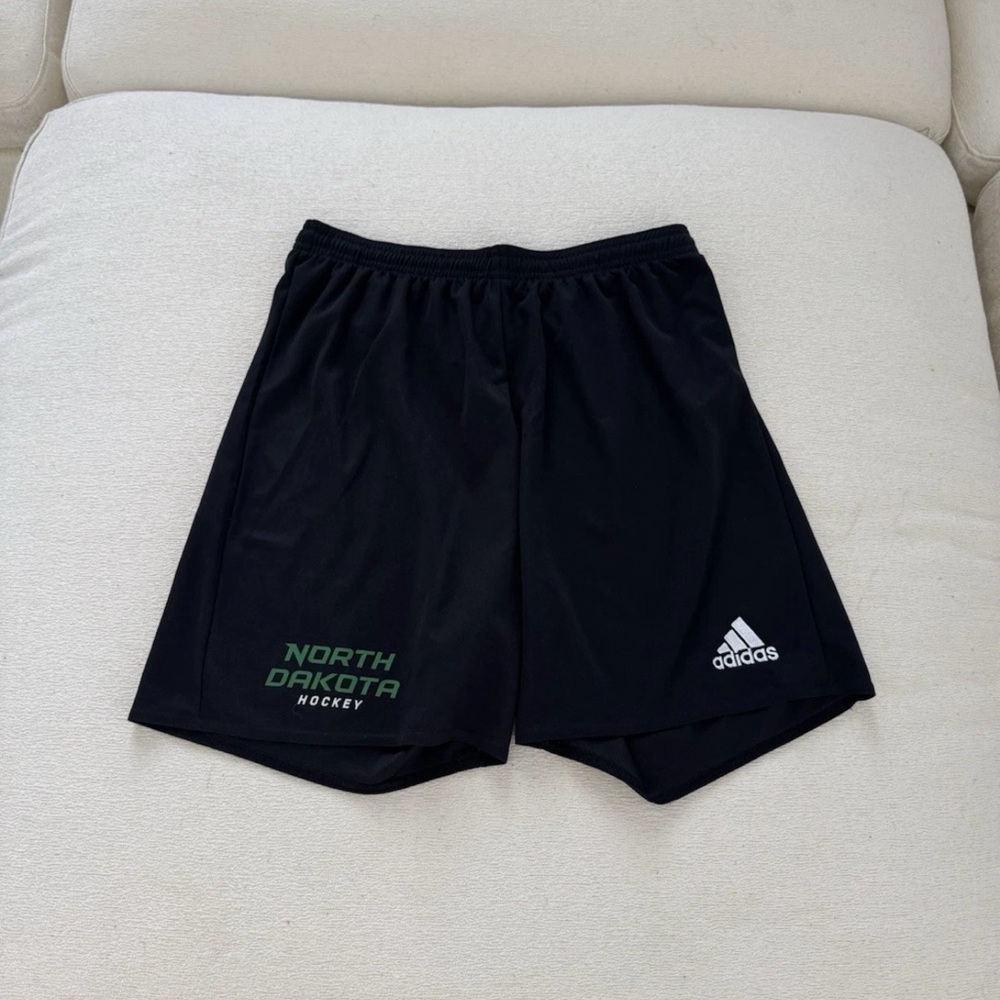 Adidas North Dakota Hockey Shorts Black Medium | Athletic Gym Training UND